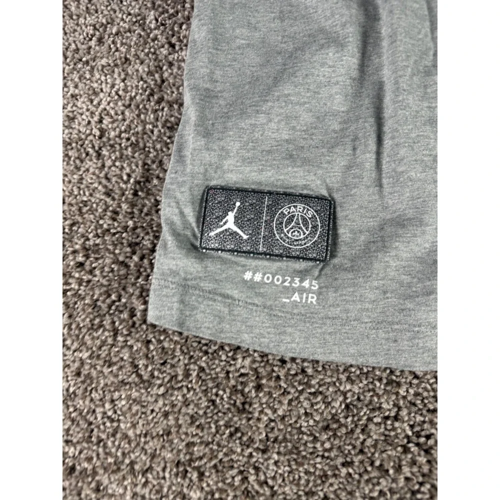 Jordan x PSG Paris Saint-Germain Mens Gray Graphic T-Shirt‎ Size Large Jumpman